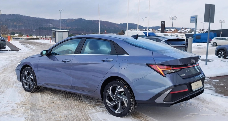 Hyundai Elantra cena 116103 przebieg: 1, rok produkcji 2024 z Janikowo małe 67